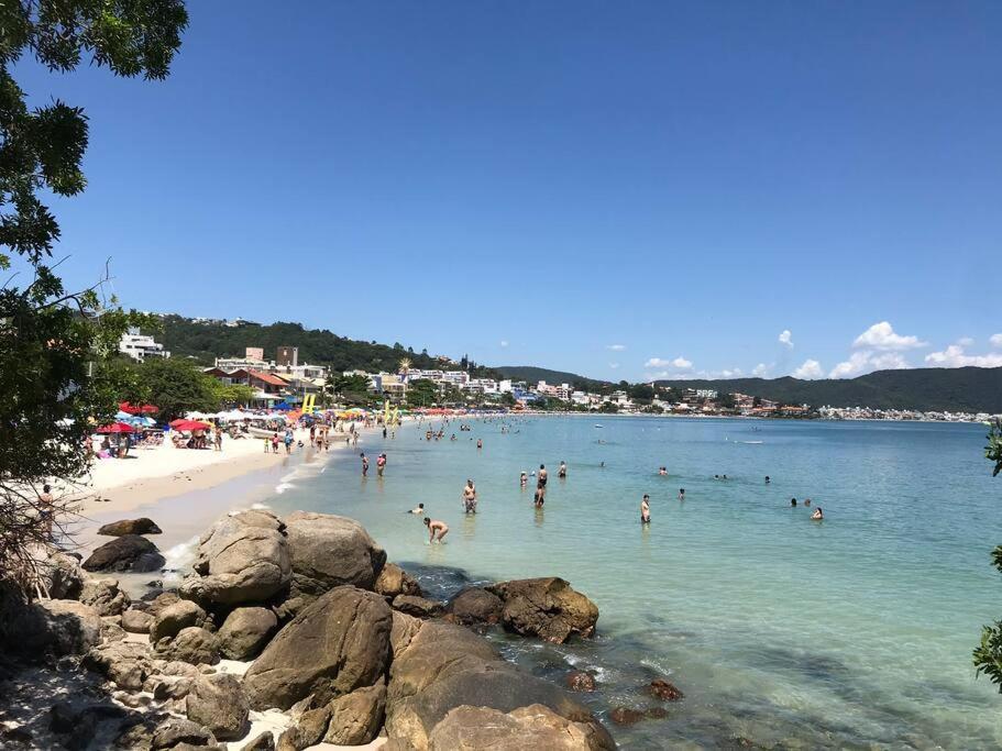 Apto Em Condominio No Centro De Bombinhas, Proximo Da Praia Luaran gambar